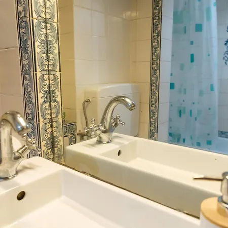 Diogo's Alcantara I By Mycelia リスボン