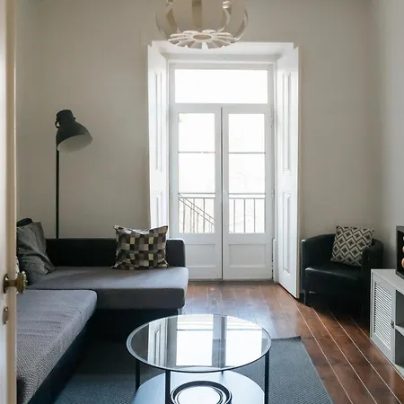 Diogo's Alcantara I By Mycelia شقة